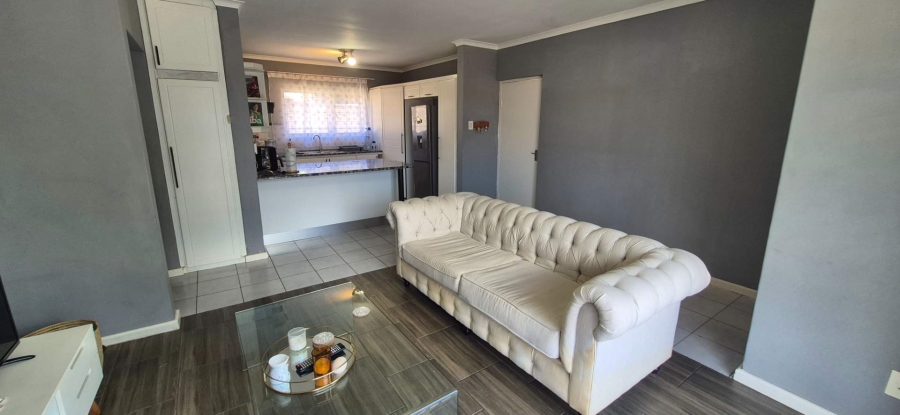 2 Bedroom Property for Sale in Beacon Bay Eastern Cape